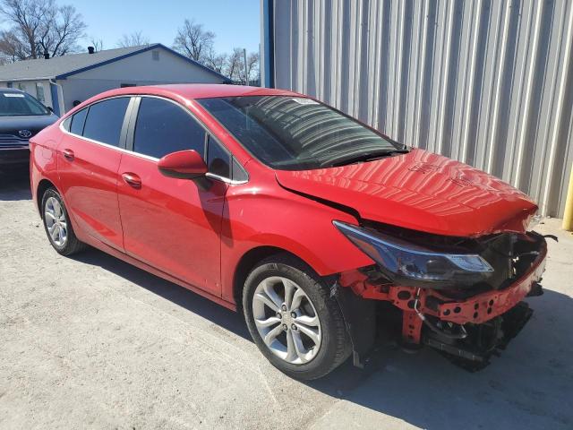 1G1BE5SM5K7118667 - 2019 CHEVROLET CRUZE LT RED photo 4