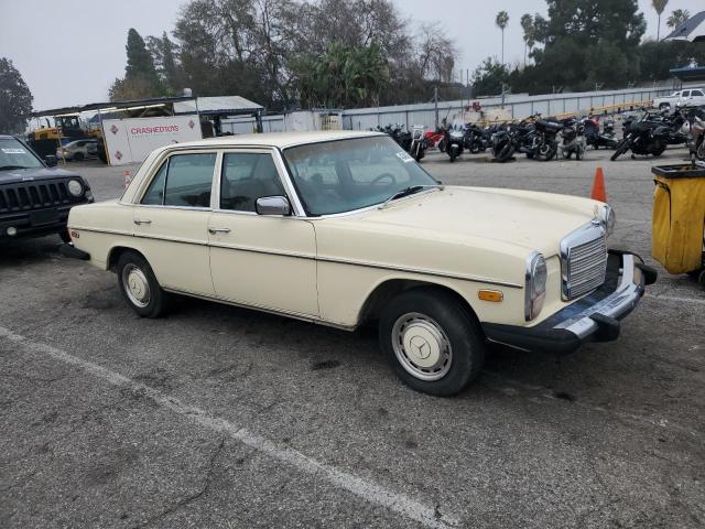 11511710125389 - 1976 MERCEDES-BENZ 240D SEDAN CREAM photo 4