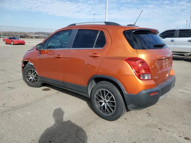 KL7CJLSB1FB218050 - 2015 CHEVROLET TRAX 1LT ORANGE photo 2