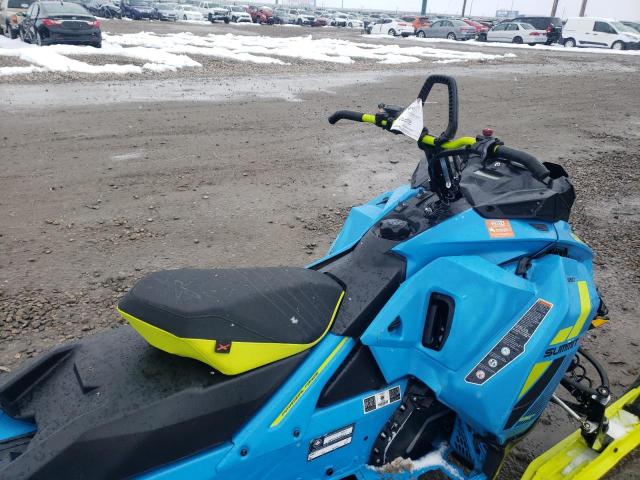 2BPSTEJF0JV000014 - 2018 SKI DOO SUMMIT TURQUOISE photo 5