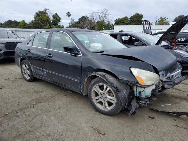 1HGCM56317A138880 - 2007 HONDA ACCORD SE BLACK photo 4