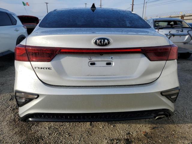 3KPF24AD6KE084123 - 2019 KIA FORTE FE SILVER photo 6