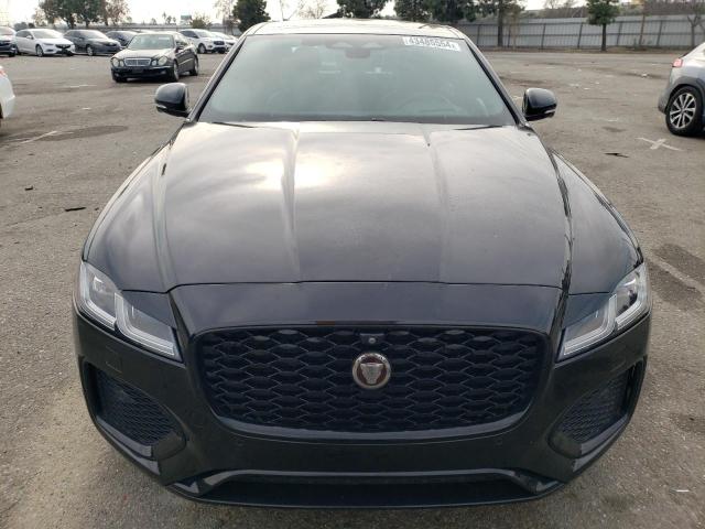 SAJBG4FX7MCY89112 - 2021 JAGUAR XF SE BLACK photo 5