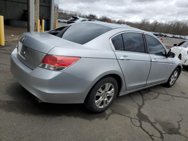 1HGCP2F45AA092363 - 2010 HONDA ACCORD LXP SILVER photo 3