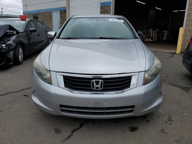 1HGCP2F45AA092363 - 2010 HONDA ACCORD LXP SILVER photo 5