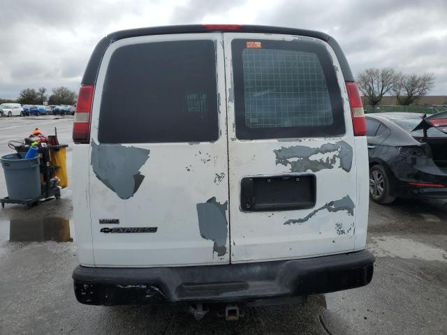 1GC2GUAA5A1143413 - 2010 CHEVROLET EXPRESS G3 WHITE photo 6