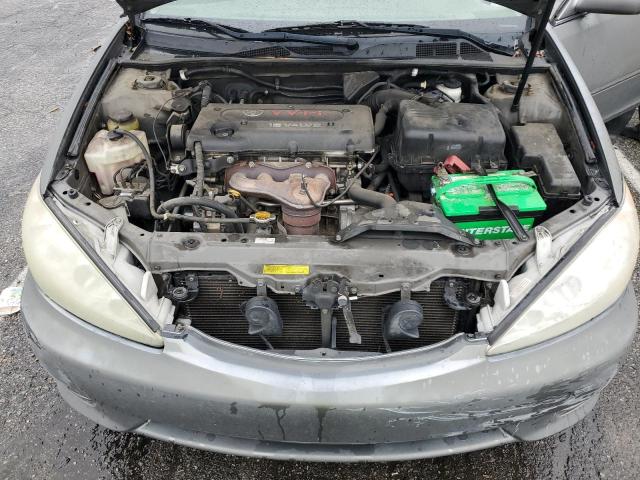 4T1BE32K15U520004 - 2005 TOYOTA CAMRY LE GRAY photo 11