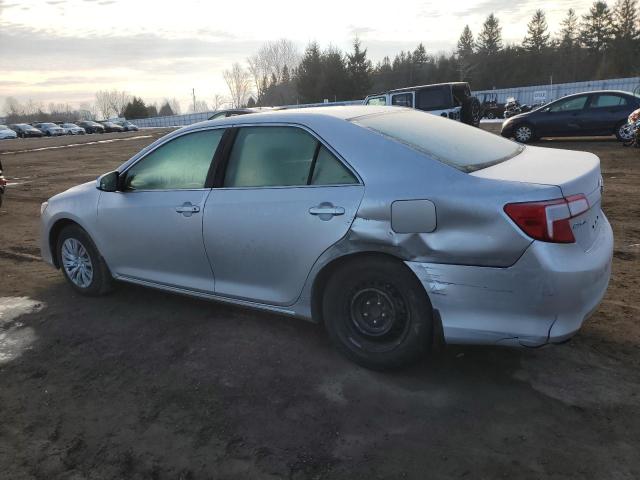 4T1BF1FK6CU064753 - 2012 TOYOTA CAMRY BASE SILVER photo 2