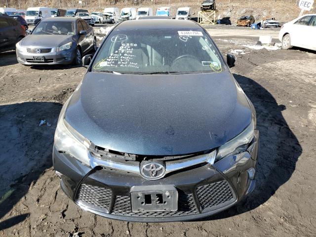 4T1BF1FKXGU210142 - 2016 TOYOTA CAMRY LE BLACK photo 5