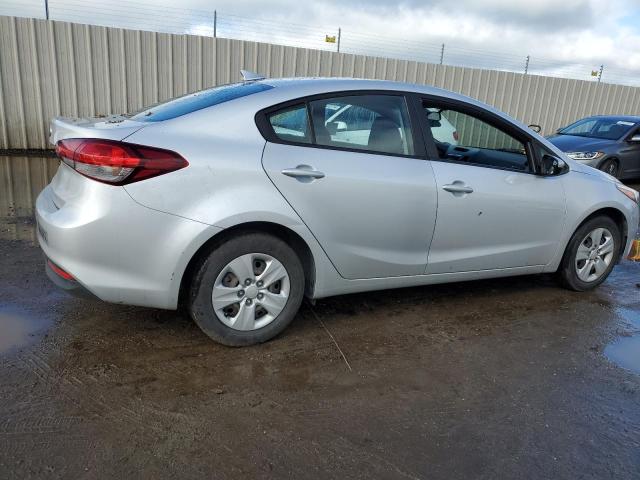 3KPFL4A72JE195189 - 2018 KIA FORTE LX SILVER photo 3