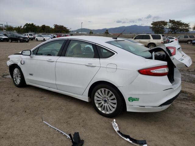 3FA6P0PU7GR304957 - 2016 FORD FUSION SE PHEV WHITE photo 2