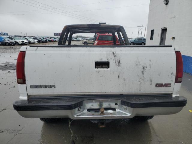 1GTFC29S3WE515555 - 1998 GMC SIERRA C2500 WHITE photo 6