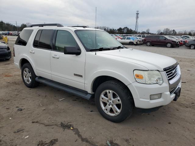 1FMEU73E88UB15018 - 2008 FORD EXPLORER XLT WHITE photo 4