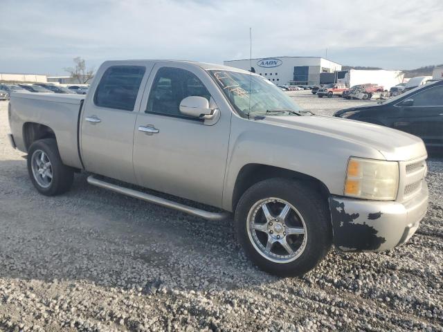 2GCEC13C471560742 - 2007 CHEVROLET SILVERADO C1500 CREW CAB SILVER photo 4