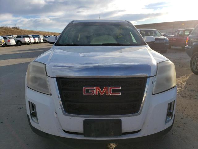 2CTFLREC0B6433020 - 2011 GMC TERRAIN SLE WHITE photo 5