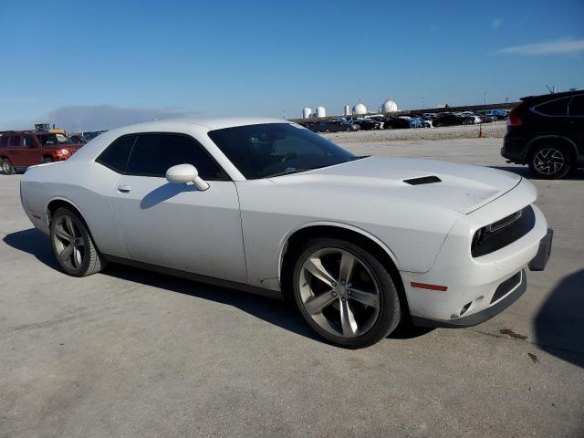 2C3CDZAG1FH709272 - 2015 DODGE CHALLENGER SXT WHITE photo 4