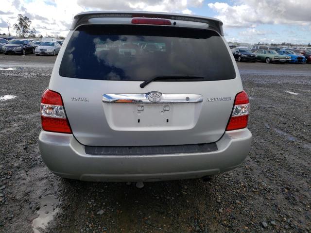 JTEDW21A060005951 - 2006 TOYOTA HIGHLANDER HYBRID SILVER photo 6