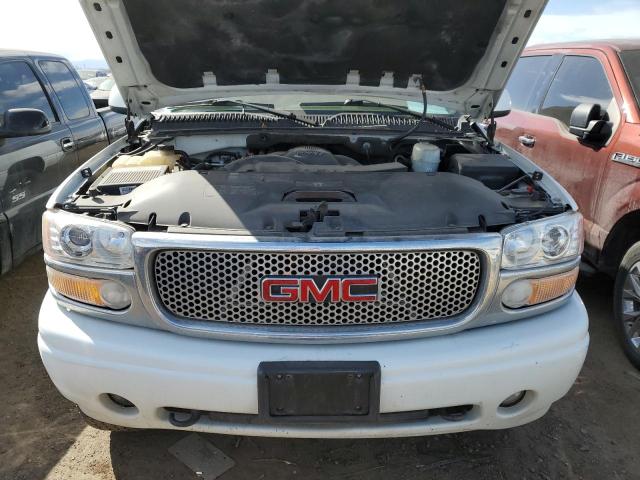 1GKFK66U26J114722 - 2006 GMC YUKON XL DENALI WHITE photo 12