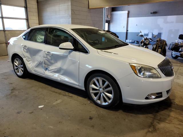 1G4PR5SK4F4105590 - 2015 BUICK VERANO CONVENIENCE WHITE photo 4