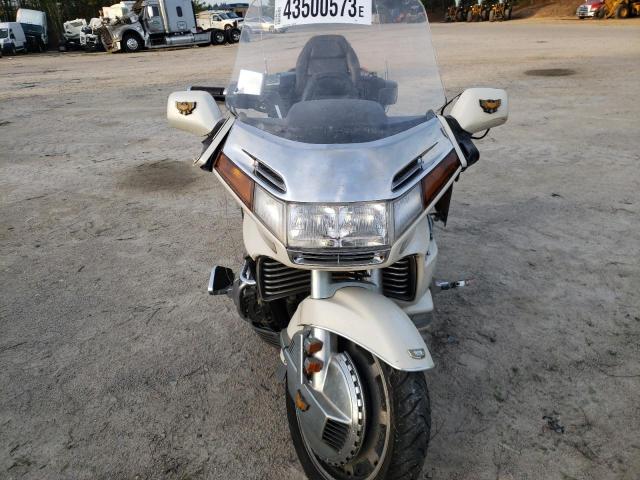 1HFSC2238LA200485 - 1990 HONDA GOLDWING SE TWO TONE photo 5