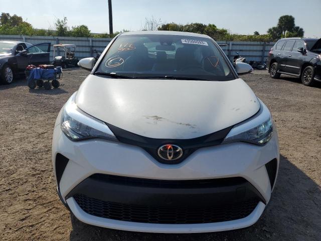 NMTKHMBX5LR112389 - 2020 TOYOTA C-HR XLE WHITE photo 5