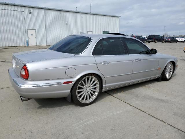 SAJWA73B14TG27246 - 2004 JAGUAR XJR S SILVER photo 3