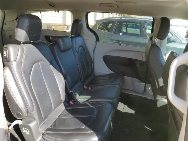 2C4RC1BG7HR816154 - 2017 CHRYSLER PACIFICA TOURING L SILVER photo 11