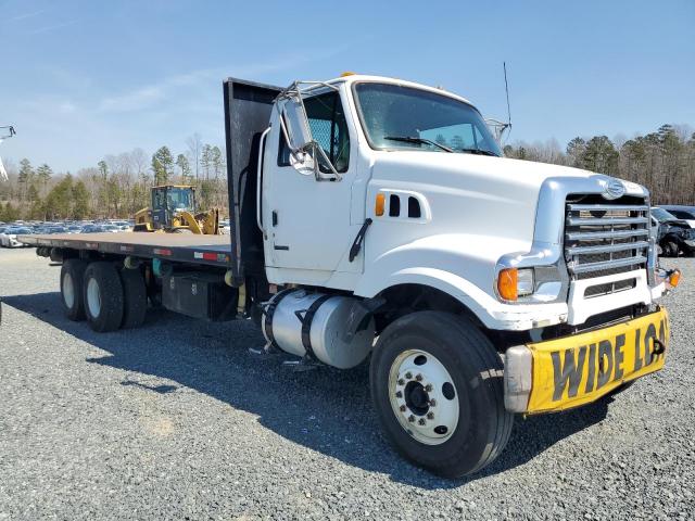 2FZHAZDE68AZ44236 - 2008 STERLING TRUCK LT 9500 WHITE photo 1