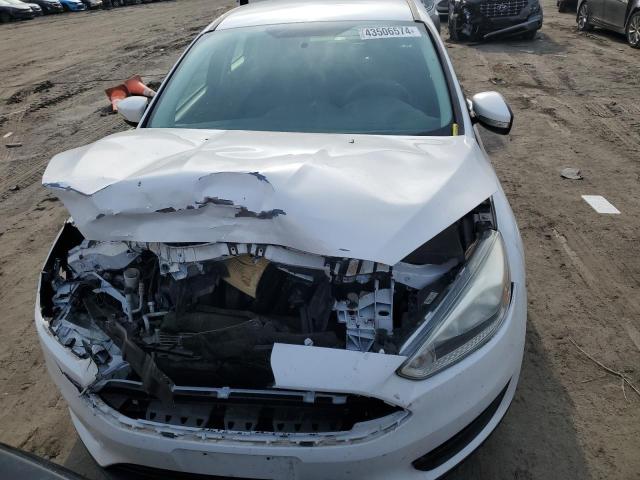 1FADP3F24FL250068 - 2015 FORD FOCUS SE WHITE photo 5