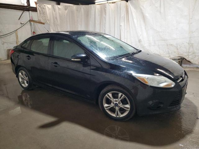 1FADP3F23EL387842 - 2014 FORD FOCUS SE BLACK photo 4