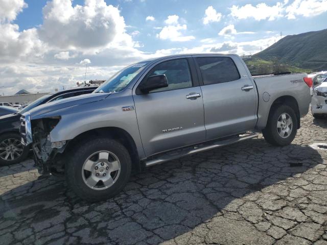 5TFEY5F13CX117336 - 2012 TOYOTA TUNDRA CREWMAX SR5 SILVER photo 1