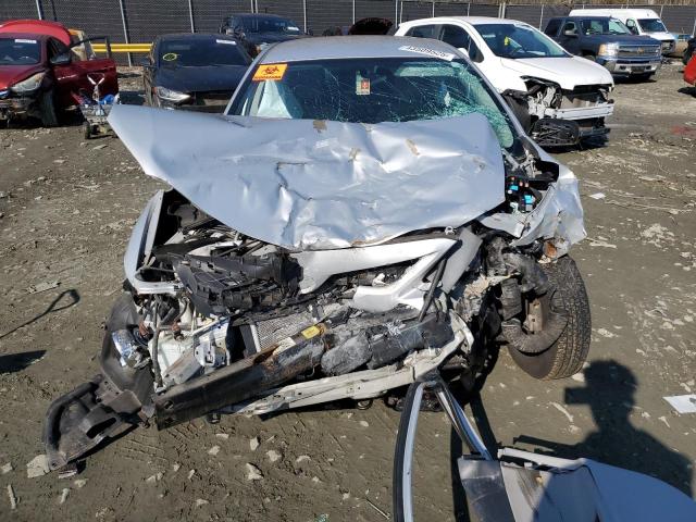 2T1BU4EE5DC052518 - 2013 TOYOTA COROLLA BASE 银色 照片 5