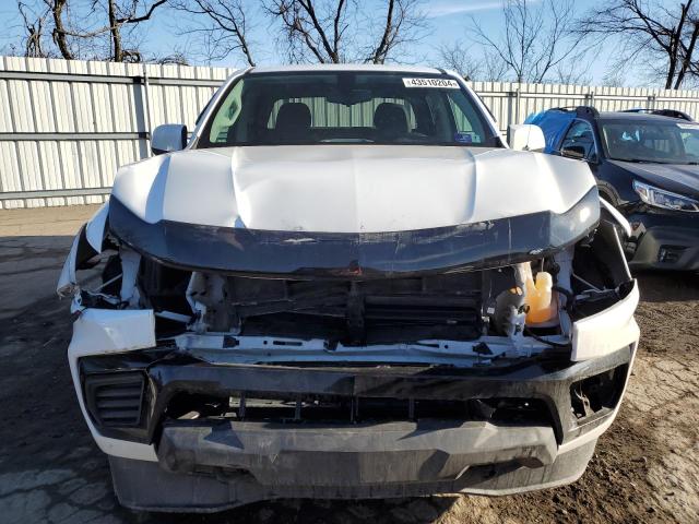 1GCGTBEN6M1242913 - 2021 CHEVROLET COLORADO WHITE photo 5