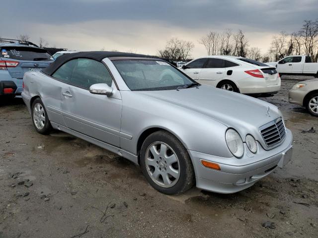 WDBLK65G02T114032 - 2002 MERCEDES-BENZ CLK 320 SILVER photo 4