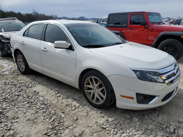 3FAHP0JA8BR263383 - 2011 FORD FUSION SEL WHITE photo 4