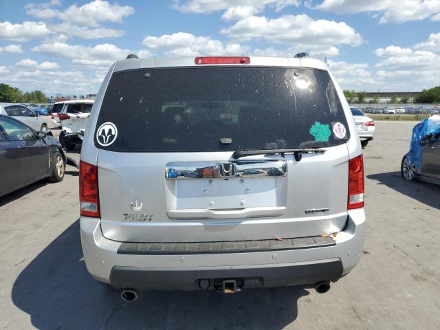 5FNYF38949B021700 - 2009 HONDA PILOT TOURING SILVER photo 6