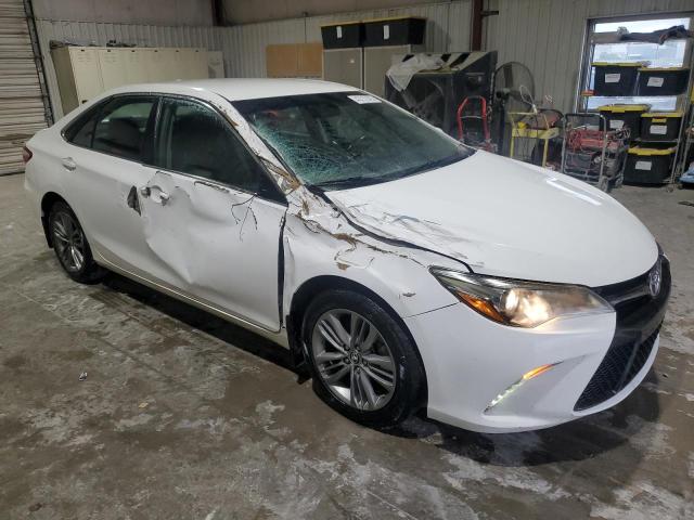 4T1BF1FK2GU129815 - 2016 TOYOTA CAMRY LE WHITE photo 4