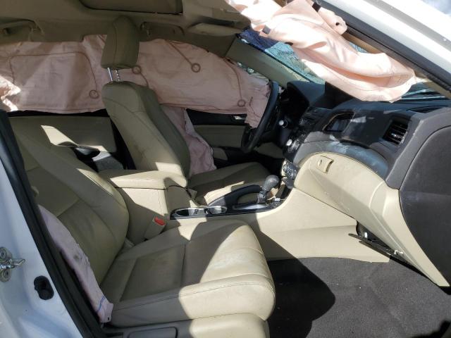 19UDE2F39GA009270 - 2016 ACURA ILX BASE WATCH PLUS WHITE photo 7