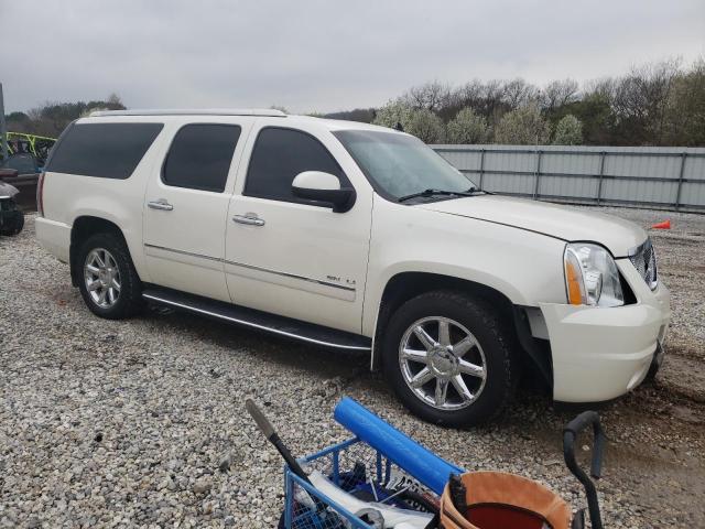 1GKS2MEF6BR205672 - 2011 GMC YUKON XL DENALI WHITE photo 4