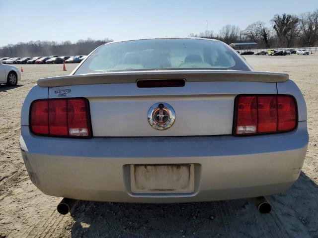 1ZVHT80N785203452 - 2008 FORD MUSTANG SILVER photo 6