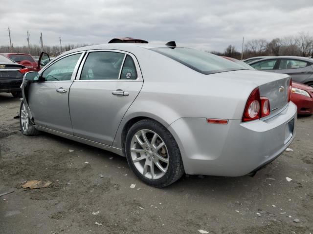 1G1ZG5E79CF375899 - 2012 CHEVROLET MALIBU LTZ Күміс фото 2
