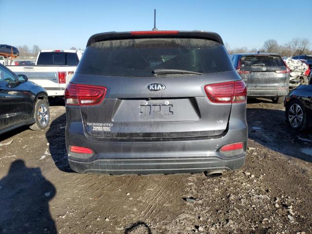 5XYPGDA5XKG493937 - 2019 KIA SORENTO LX GRAY photo 6