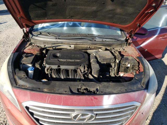 5NPE24AF8FH134700 - 2015 HYUNDAI SONATA SE RED photo 11