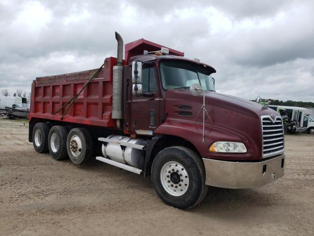 1MZAA13Y01W140388 - 2002 MACK 600 CX600 RED photo 1