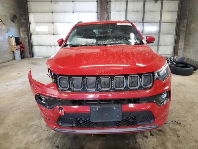 3C4NJDCB3NT150217 - 2022 JEEP COMPASS LIMITED RED photo 5