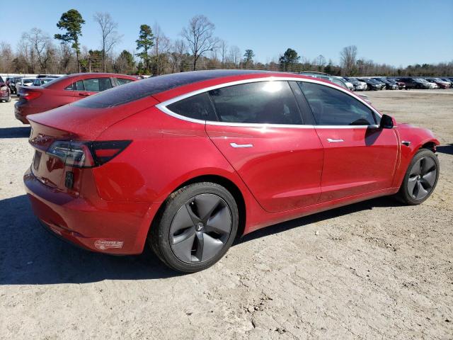 5YJ3E1EA9JF016822 - 2018 TESLA MODEL 3 RED photo 3