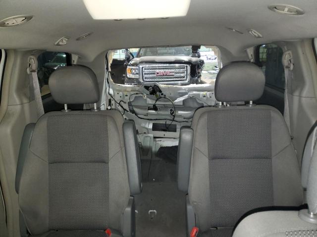 2V4RW4DGXBR622219 - 2011 VOLKSWAGEN ROUTAN S WHITE photo 10