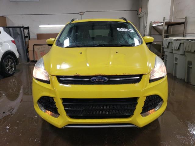 1FMCU9GX5EUC76520 - 2014 FORD ESCAPE SE YELLOW photo 5