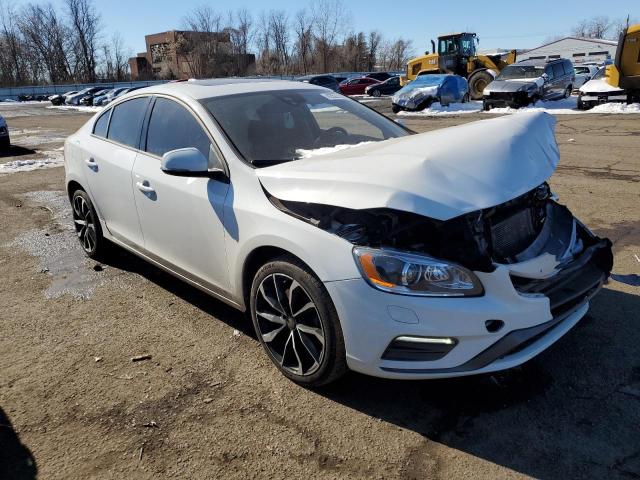 YV140MTL1H2431889 - 2017 VOLVO S60 DYNAMIC WHITE photo 4