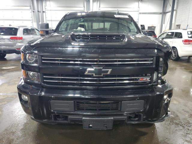 1GC1KWEY9JF167259 - 2018 CHEVROLET SILVERADO K2500 HEAVY DUTY LTZ BLACK photo 5